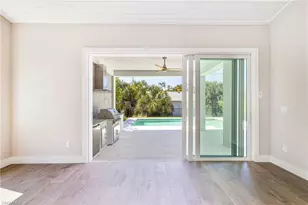 1134 Trail Terrace Dr, Naples, FL 34103 - Photo 7