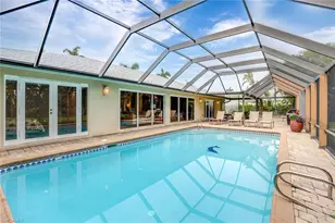 675 Harbour Dr, Naples, FL 34103 - Photo 29