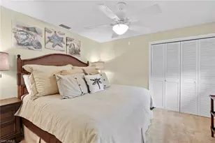 675 Harbour Dr, Naples, FL 34103 - Photo 23
