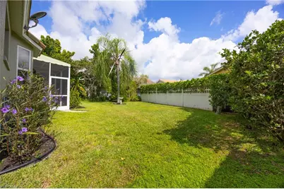 12960 Eagle Pointe Cir, Fort Myers, FL 33913 - Photo 29