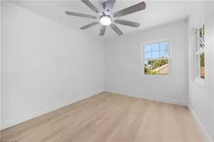 12960 Eagle Pointe Cir, Fort Myers, FL 33913 - Photo 19