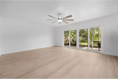 12960 Eagle Pointe Cir, Fort Myers, FL 33913 - Photo 11
