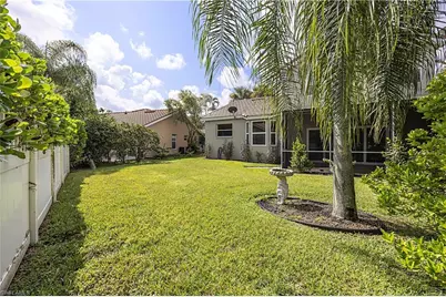 12960 Eagle Pointe Cir, Fort Myers, FL 33913 - Photo 27