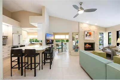 360 Edgemere Way N #25, Naples, FL 34105 - Photo 17