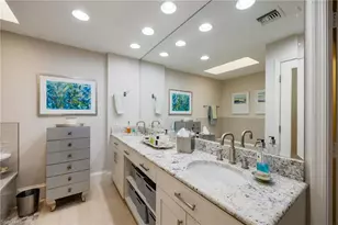 360 Edgemere Way N, Naples, FL 34105 - Photo 27