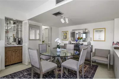 4005 Gulf Shore Blvd N #605, Naples, FL 34103 - Photo 7