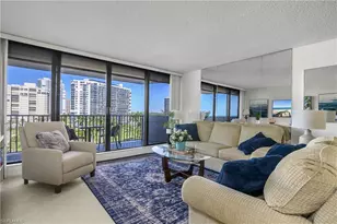 4005 Gulf Shore Blvd N, Naples, FL 34103 - Photo 3
