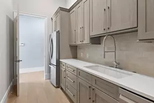 188 West St, Naples, FL 34108 - Photo 31