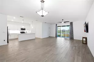 2294 Avocado Ln, Naples, FL 34120 - Photo 5