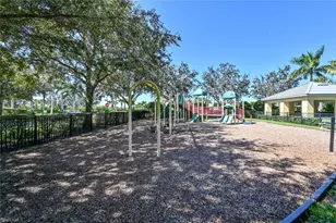 2294 Avocado Ln, Naples, FL 34120 - Photo 37