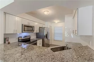 9600 Victoria Ln, Naples, FL 34109 - Photo 3