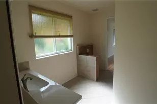 1629 NE 27th St, Cape Coral, FL 33909 - Photo 17