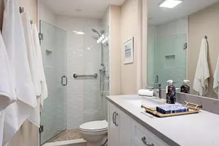 400 Park Shore Dr, Naples, FL 34103 - Photo 11
