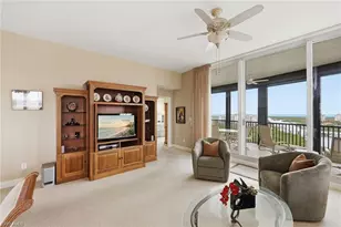 420 Cove Tower Dr, Naples, FL 34110 - Photo 9