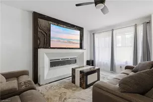 81 Emerald Woods Dr, Naples, FL 34108 - Photo 7