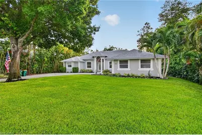 5761 Waxmyrtle Way, Naples, FL 34109 - Photo 5