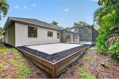 5761 Waxmyrtle Way, Naples, FL 34109 - Photo 7