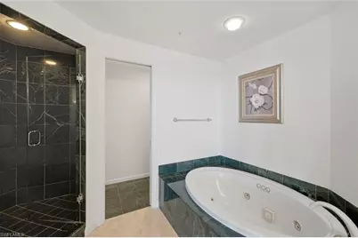60 Seagate Dr #1606, Naples, FL 34103 - Photo 21