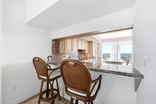 60 Seagate Dr, Naples, FL 34103 - Photo 11