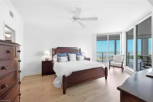 60 Seagate Dr, Naples, FL 34103 - Photo 17