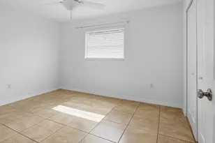 646 99th Ave N, Naples, FL 34108 - Photo 15