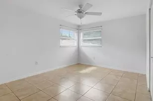 646 99th Ave N, Naples, FL 34108 - Photo 17