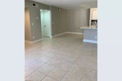 116 Santa Clara Dr #4, Naples, FL 34104 - Photo 5