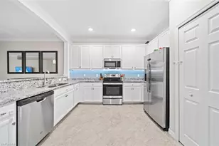 2036 Wellington St, Naples, FL 34120 - Photo 7