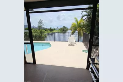 826 SW 32nd Ter, Cape Coral, FL 33914 - Photo 17