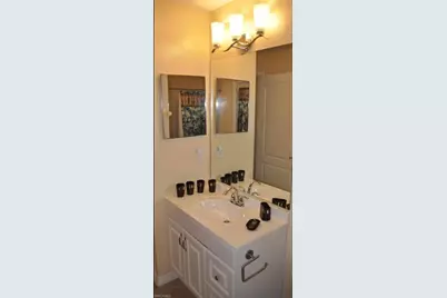 826 SW 32nd Ter, Cape Coral, FL 33914 - Photo 39