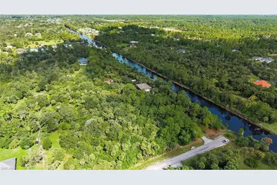 875 20th St NE, Naples, FL 34120 - Photo 29