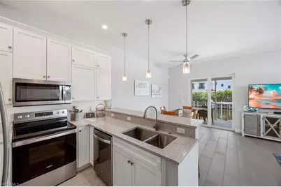 1395 Curlew Ave #4-3, Naples, FL 34102 - Photo 7