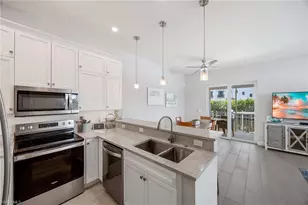 1395 Curlew Ave, Naples, FL 34102 - Photo 7