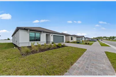 1005 Caloosa Breeze Dr, Labelle, FL 33935 - Photo 1