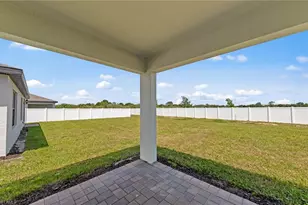 1005 Caloosa Breeze Dr, Labelle, FL 33935 - Photo 9