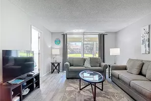 200 Turtle Lake Ct, Naples, FL 34105 - Photo 15