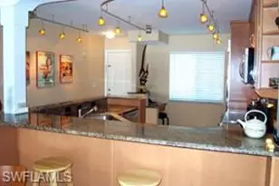 10682 Gulf Shore Dr, Naples, FL 34108 - Photo 7