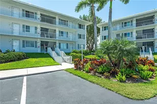 10684 Gulf Shore Dr, Naples, FL 34108 - Photo 1