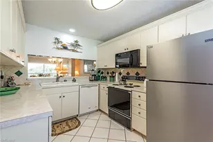 10684 Gulf Shore Dr, Naples, FL 34108 - Photo 5