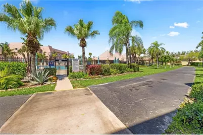 200 Forest Lakes Blvd #109, Naples, FL 34105 - Photo 23