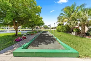 200 Forest Lakes Blvd, Naples, FL 34105 - Photo 25