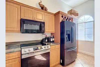 2860 Citrus Lake Dr #R-202, Naples, FL 34109 - Photo 11