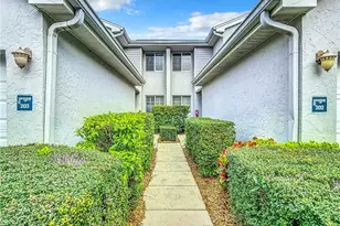 2860 Citrus Lake Dr, Naples, FL 34109 - Photo 3