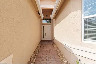 10308 Longleaf Pine Ct, Fort Myers, FL 33913 - Photo 5