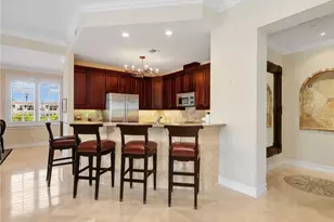 625 6th Ave S, Naples, FL 34102 - Photo 7
