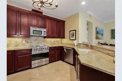 625 6th Ave S #B301, Naples, FL 34102 - Photo 5