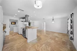 7454 Sea Island Rd, Fort Myers, FL 33967 - Photo 11