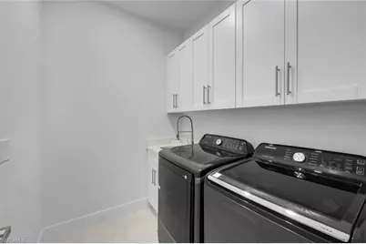 2214 NE 15th Ter, Cape Coral, FL 33909 - Photo 27