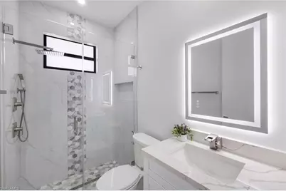 2214 NE 15th Ter, Cape Coral, FL 33909 - Photo 23