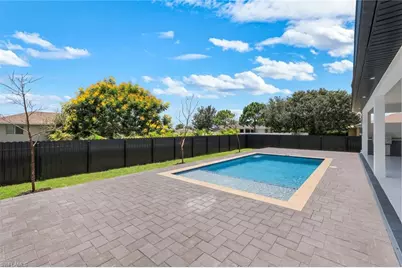 2214 NE 15th Ter, Cape Coral, FL 33909 - Photo 35